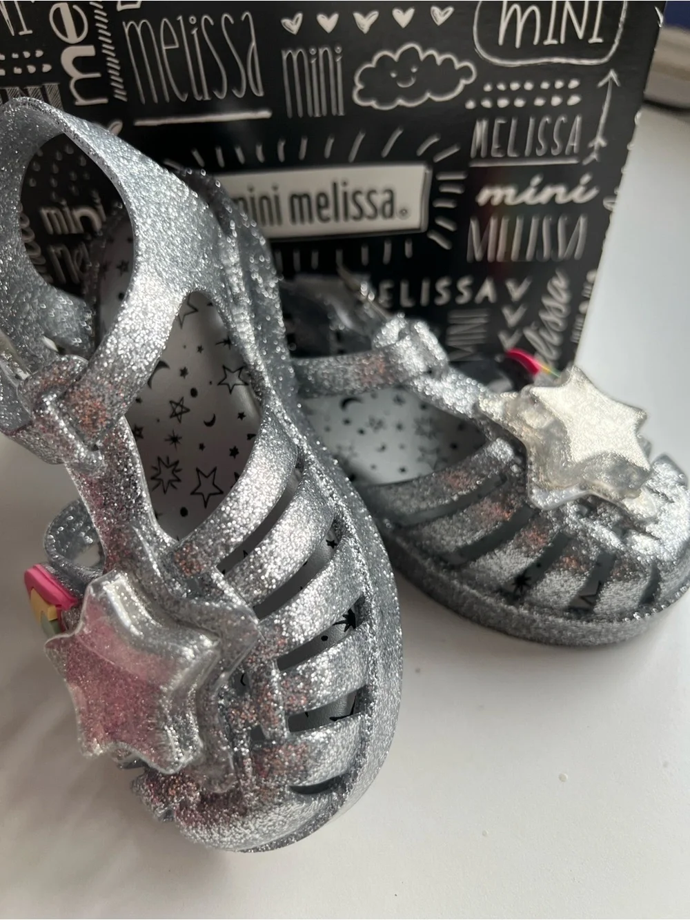 Mini Melissa Silver Glitter Jelly Sandals with Rainbow Accent Size 9
